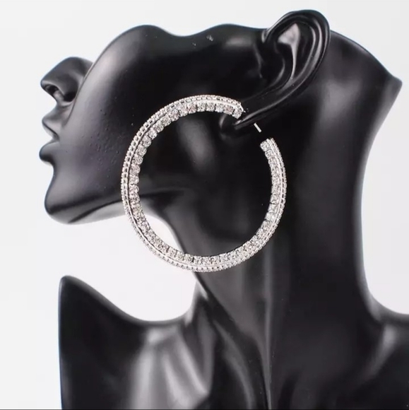 Statement Hoops - Picture 2 of 5